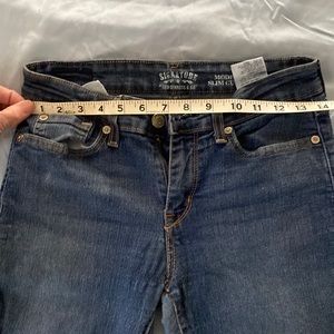 Signature by Levi Strauss and Co. Modern Slim Cuffed Jeans Size 8